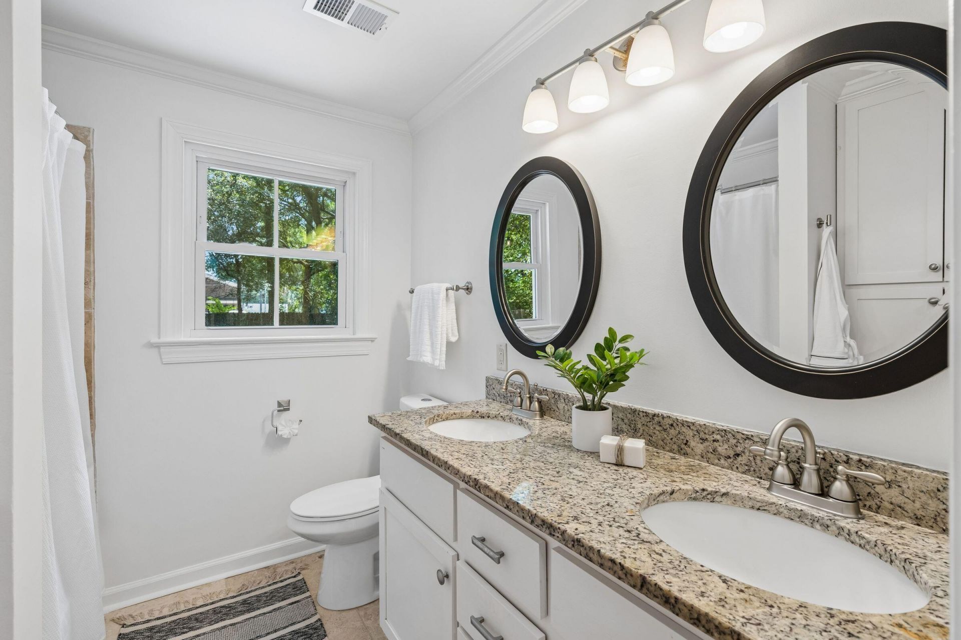 822 W Madison Avenue Photo 30
