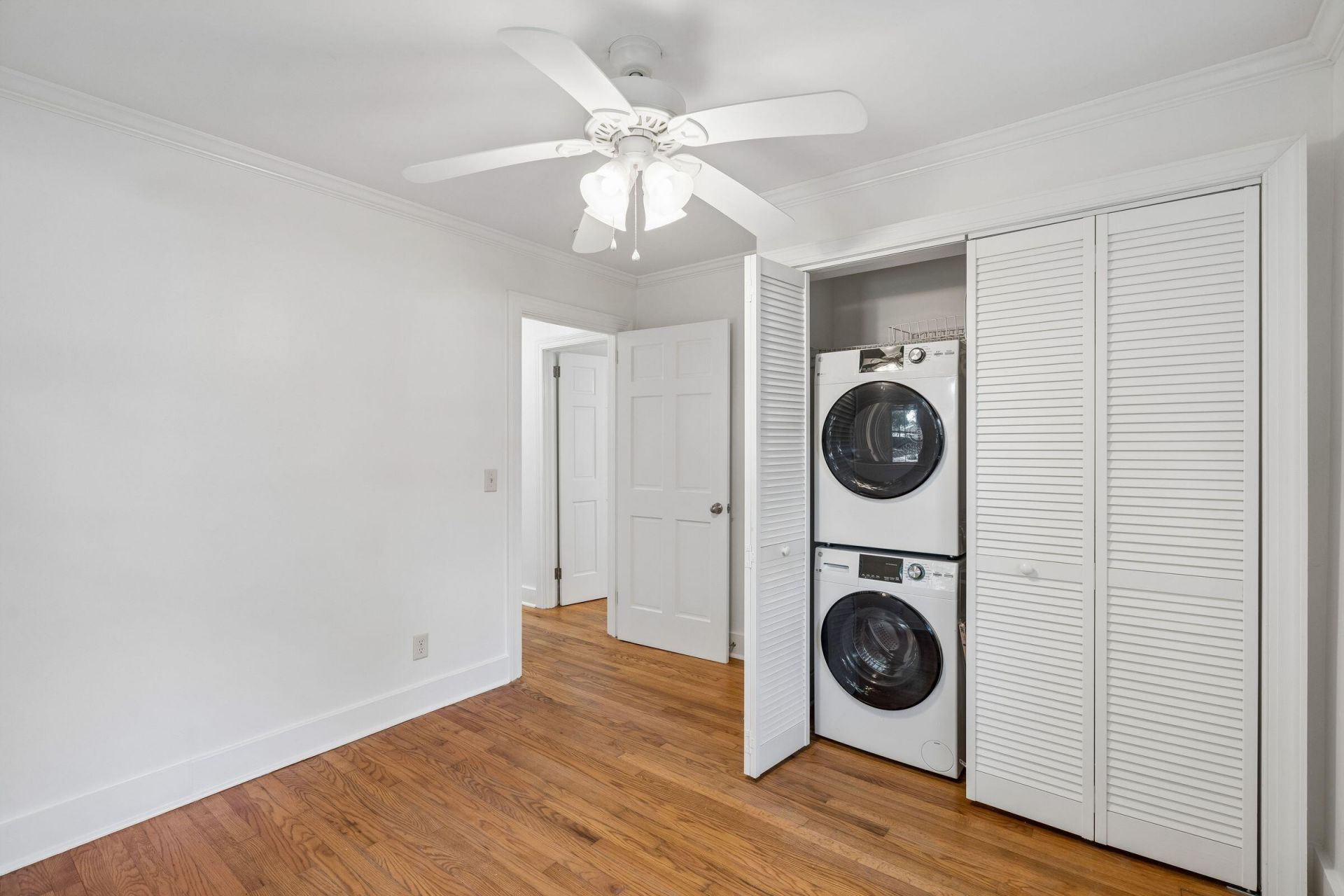 822 W Madison Avenue Photo 37