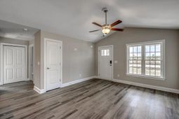 1264 Blue Moon Dr.  photo 4