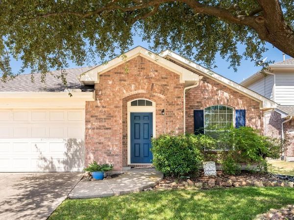 413 Tallowtree Drive, Fate, TX 75087