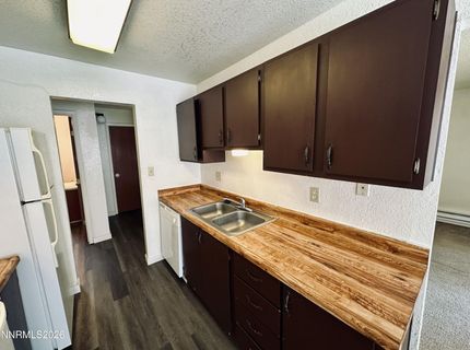 3910 Clear Acre Lane, Unit APT 41, Reno, NV 89512 Photo