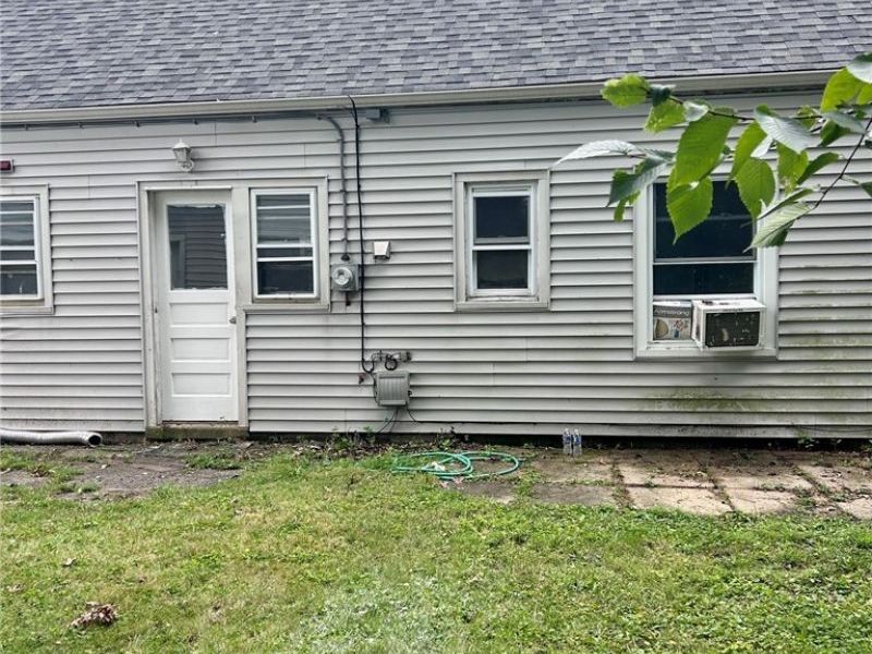 423 Victor Avenue, Cuyahoga Falls, OH 44221 Photo 2