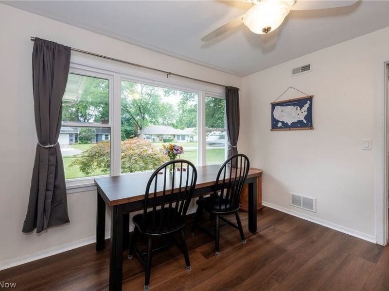 131 Edgewood Drive, Berea, OH 44017 Photo 9