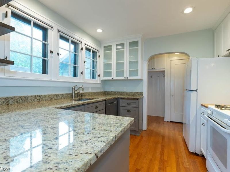 2207 Westminster Road, Cleveland Heights, OH 44118 Photo 12
