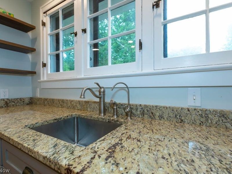 2207 Westminster Road, Cleveland Heights, OH 44118 Photo 15