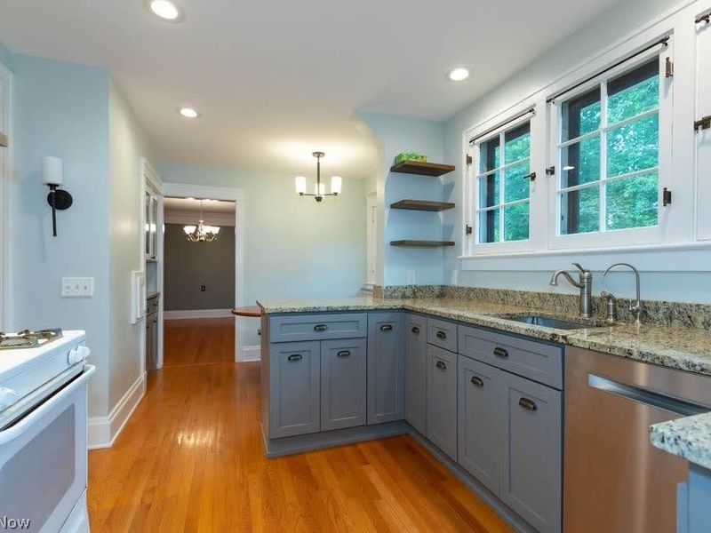 2207 Westminster Road, Cleveland Heights, OH 44118 Photo 4