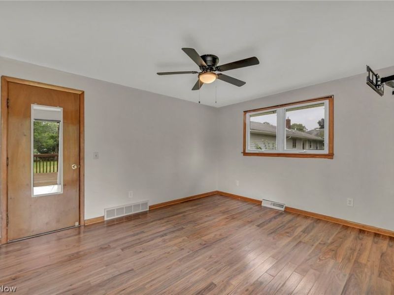 131 Yunker Court, Elyria, OH 44035 Photo 23