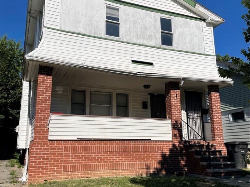 3606 E 112th Street, Cleveland, OH 44105 Photo 2