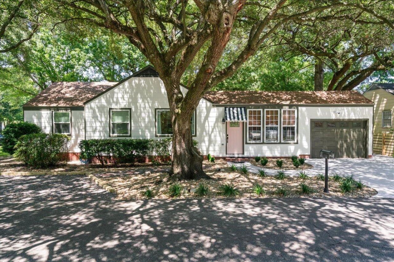 4728 Marlboro Place Photo 1
