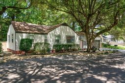 4728 Marlboro Place photo 4