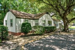 4728 Marlboro Place photo 4