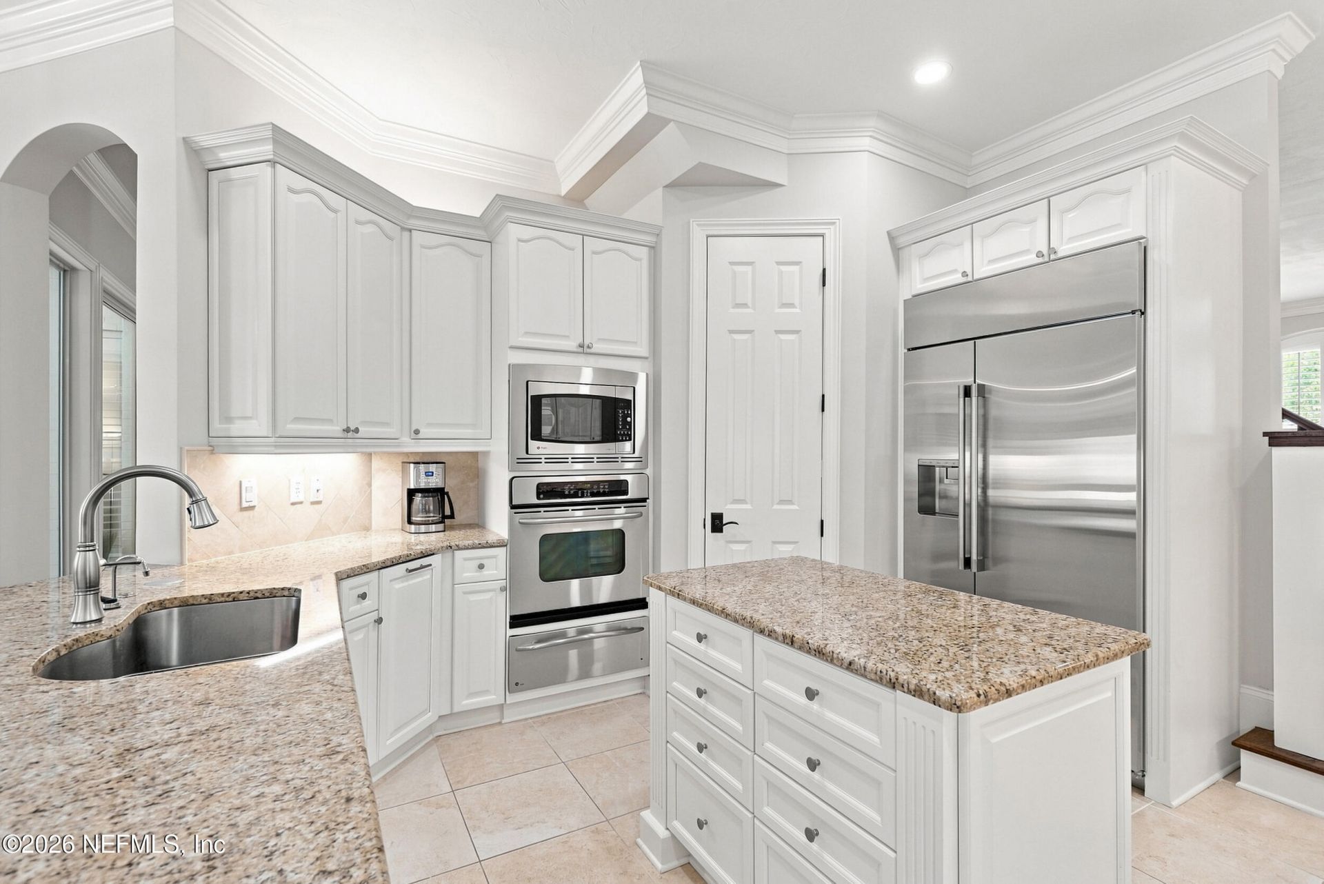 7623 Hollyridge Road, Jacksonville, FL 32256 Photo