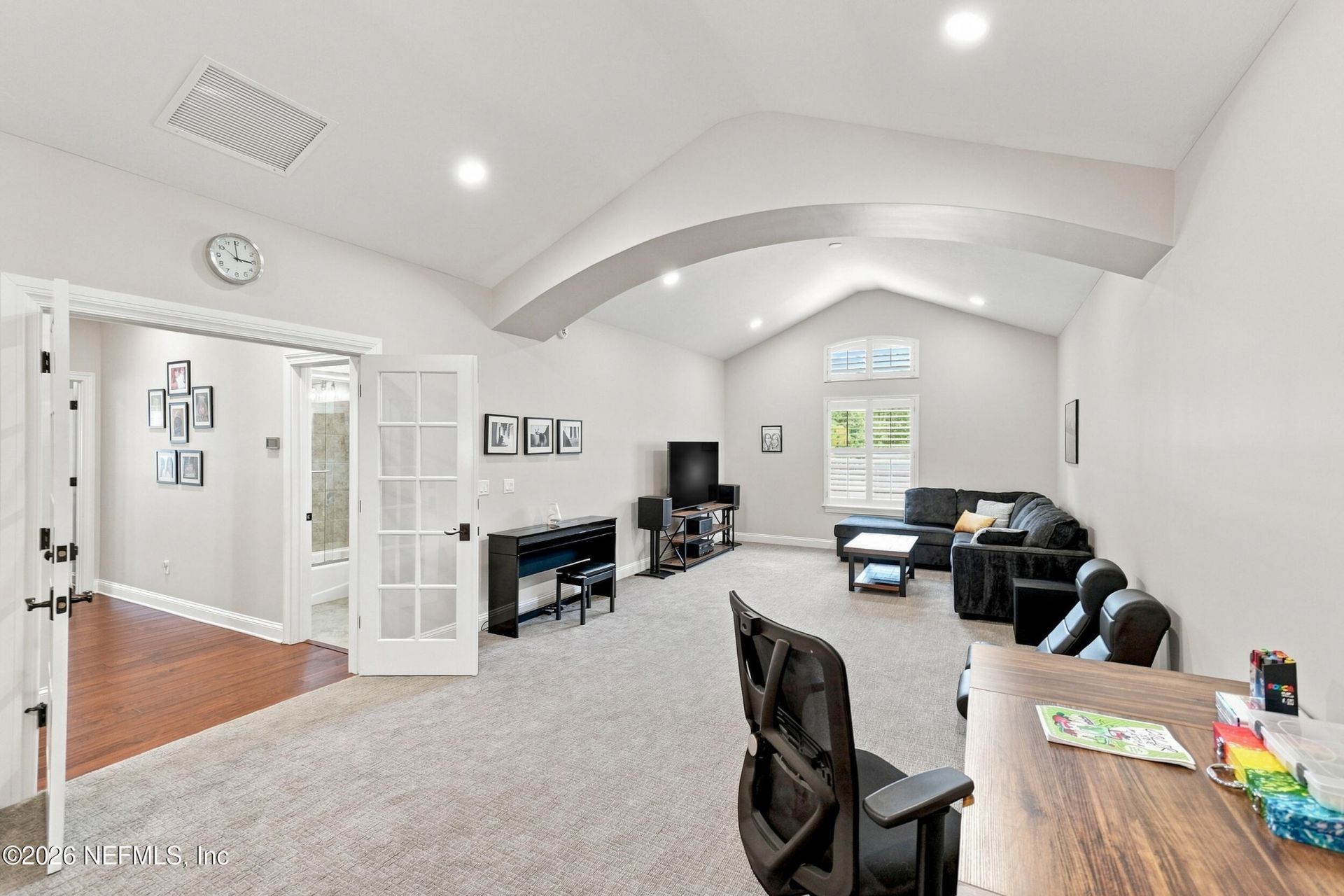 7623 Hollyridge Road, Jacksonville, FL 32256 Photo