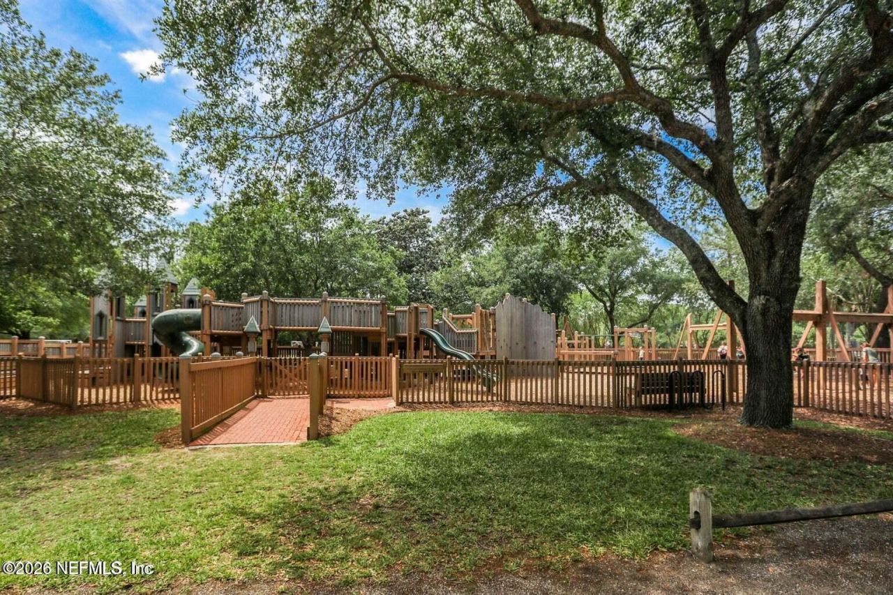 7623 Hollyridge Road, Jacksonville, FL 32256 Photo