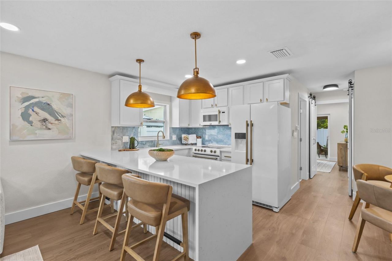 1782 Mississippi Avenue Ne, Saint Petersburg, FL 33703 Photo