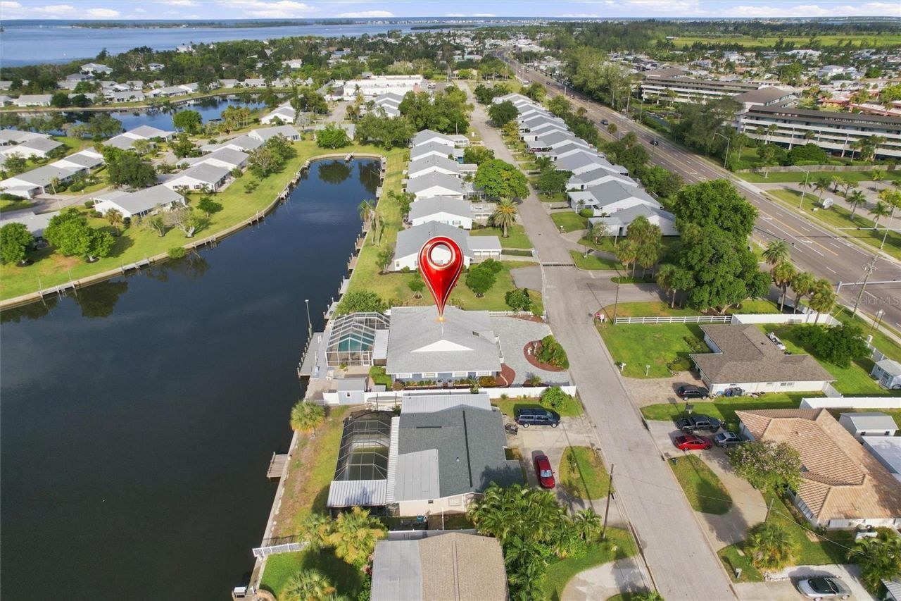 9312 Kingston Road, Bradenton, FL 34210 Photo