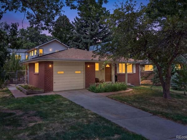 2006 Arapahoe Street , Golden, CO 80401