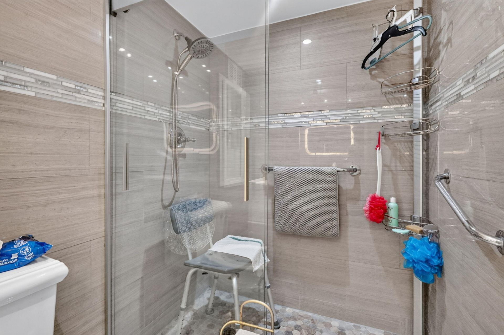 1920 S Ocean Drive, Unit 6A, Hallandale Beach, FL 33009 Photo