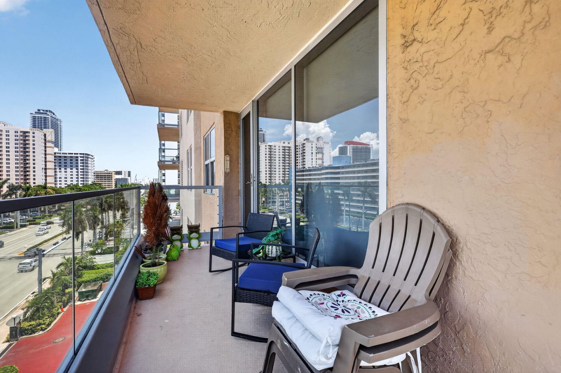 1920 S Ocean Drive, Unit 6A, Hallandale Beach, FL 33009 Photo