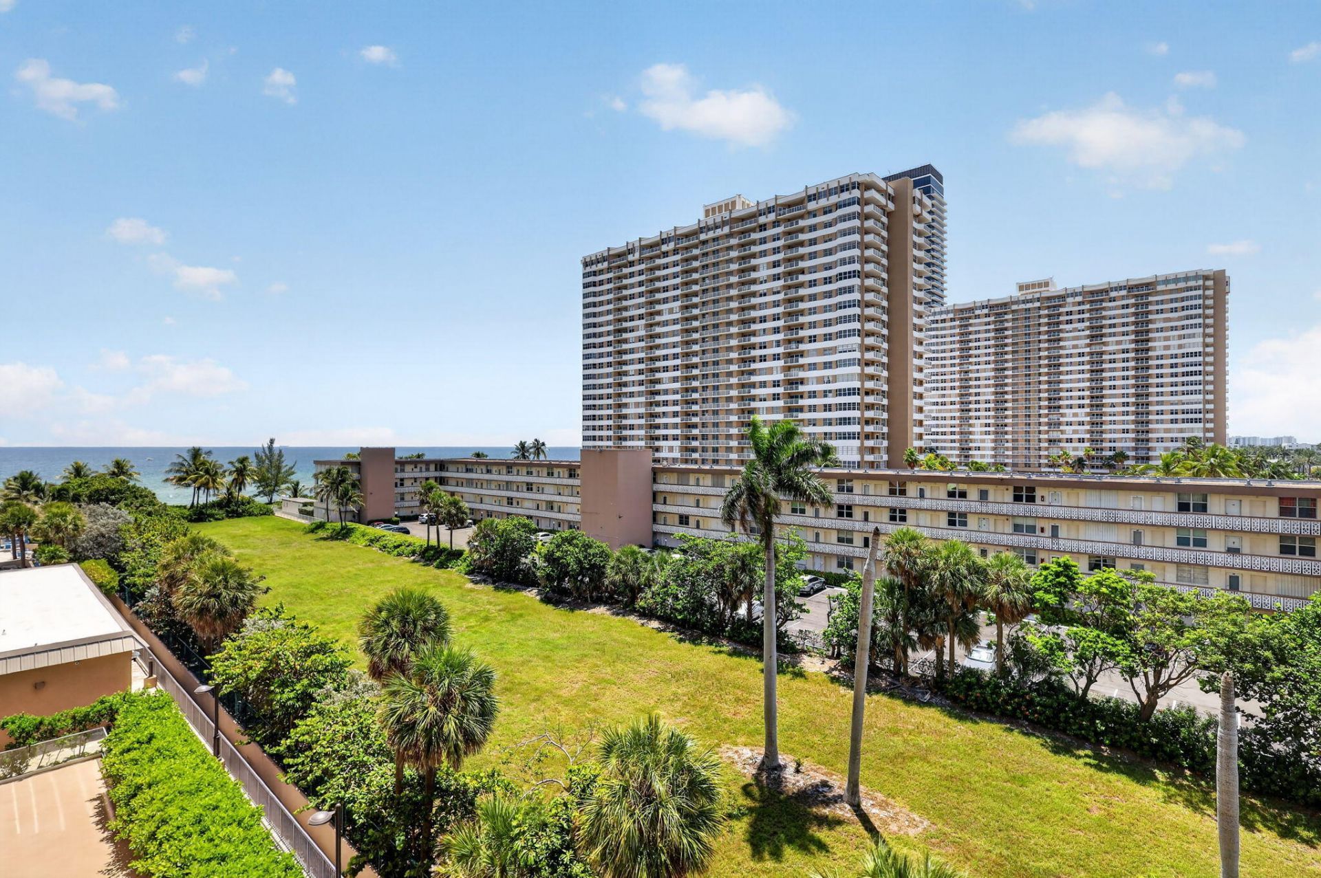 1920 S Ocean Drive, Unit 6A, Hallandale Beach, FL 33009 Photo