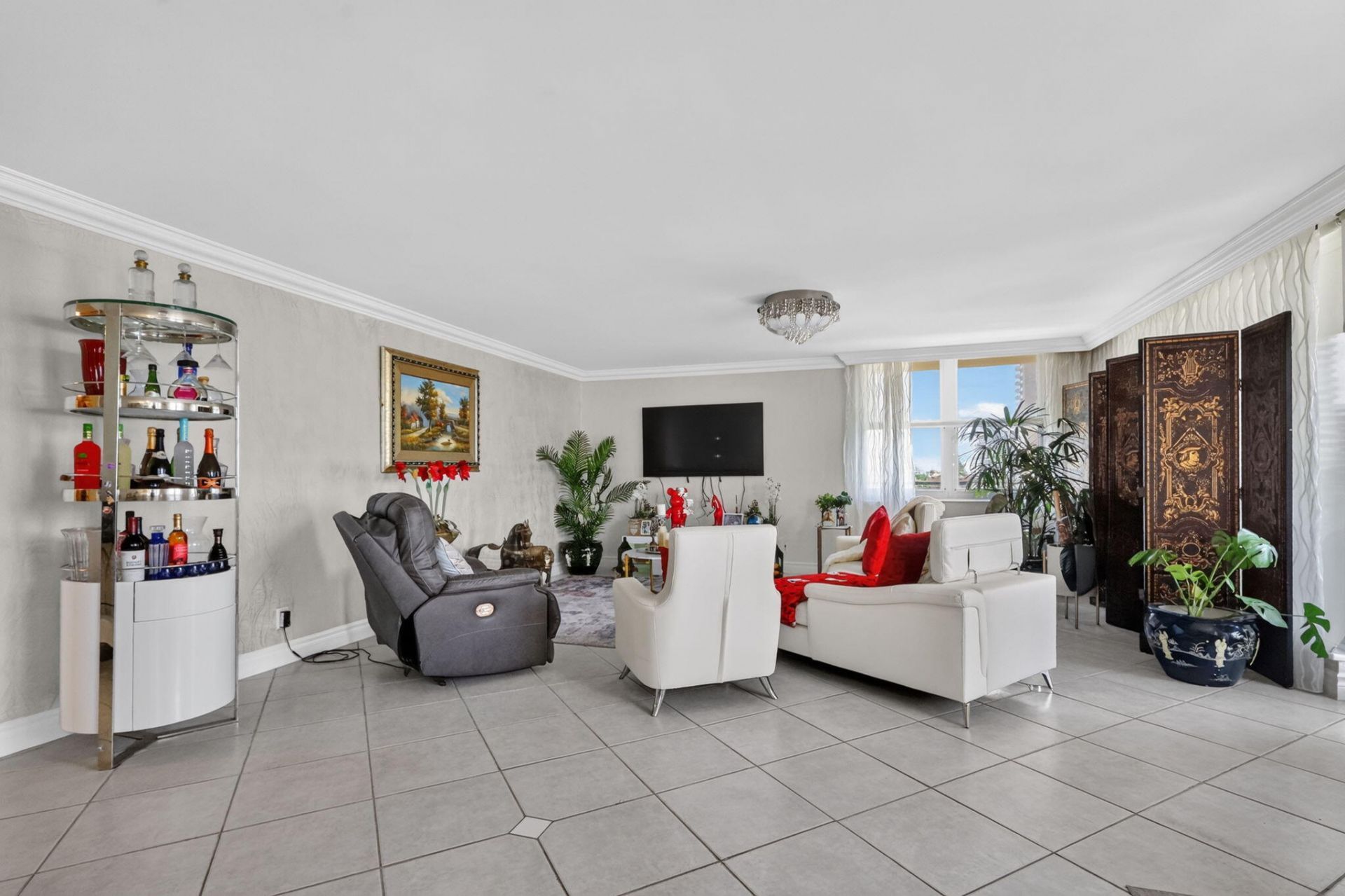 1920 S Ocean Drive, Unit 6A, Hallandale Beach, FL 33009 Photo