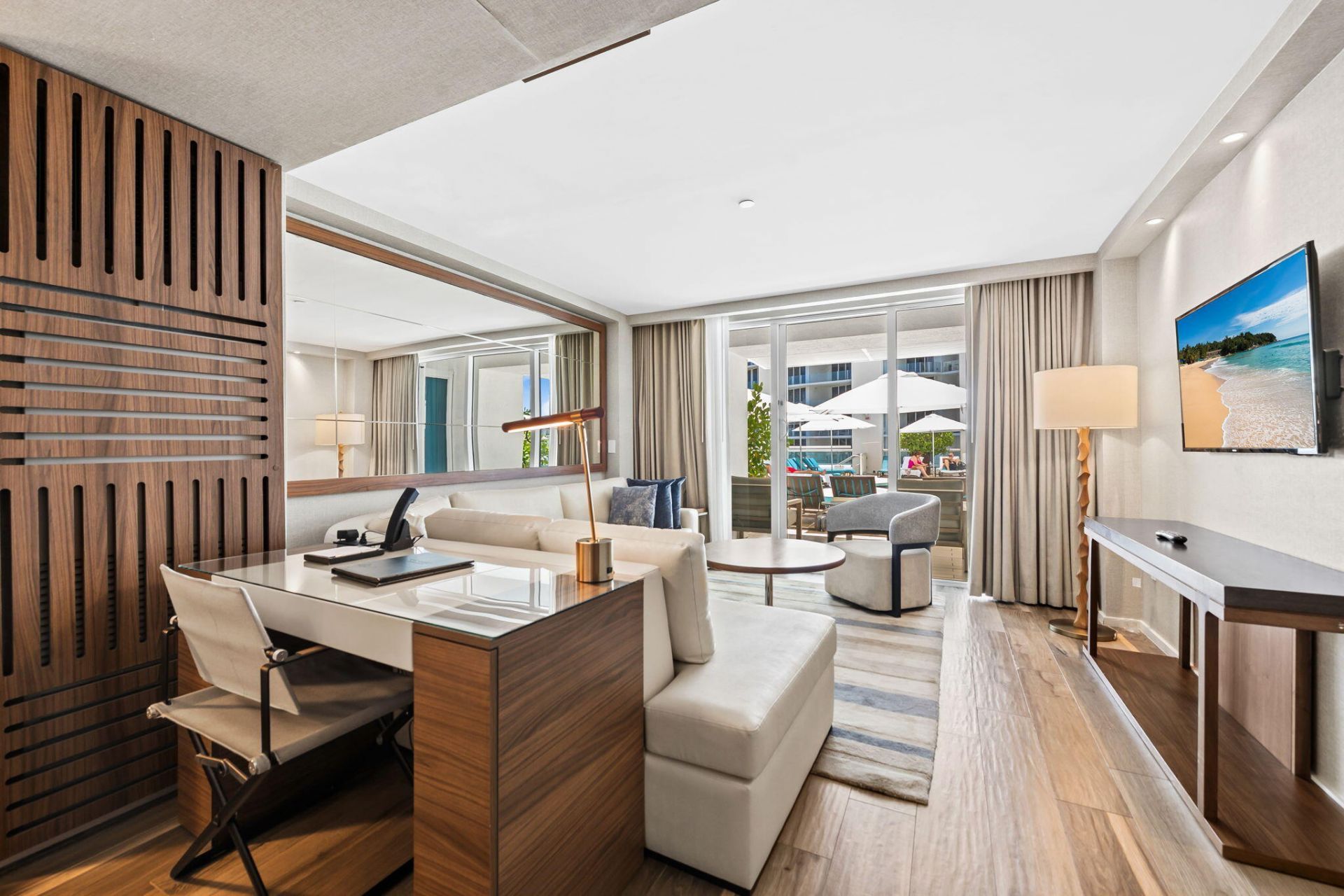 551 N Fort Lauderdale Beach Boulevard, Unit H614, Fort Lauderdale, FL 33304 Photo