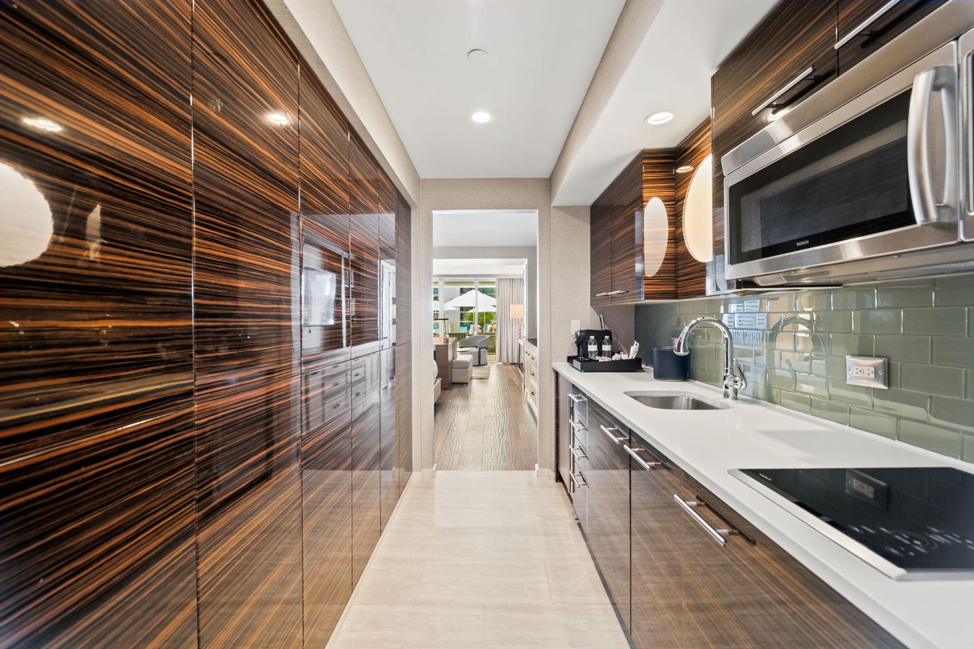 551 N Fort Lauderdale Beach Boulevard, Unit H614, Fort Lauderdale, FL 33304 Photo