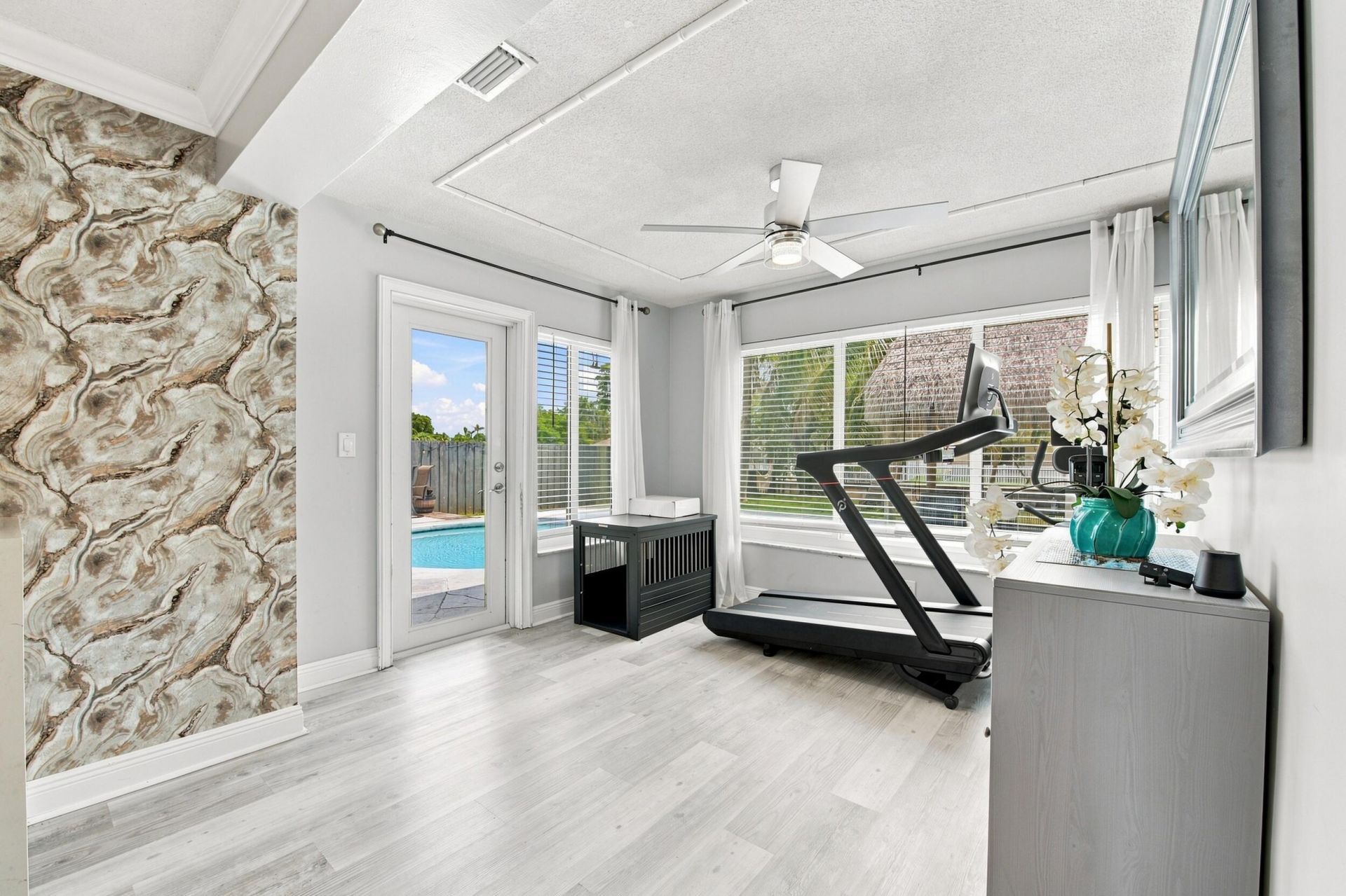 1000 W River Drive, Margate, FL 33063 Photo