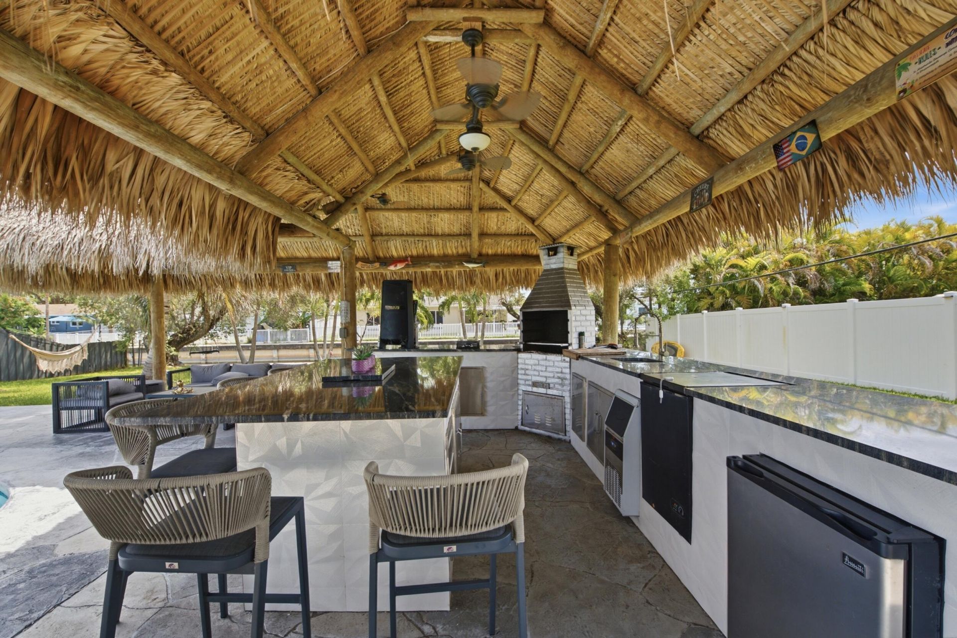 1000 W River Drive, Margate, FL 33063 Photo