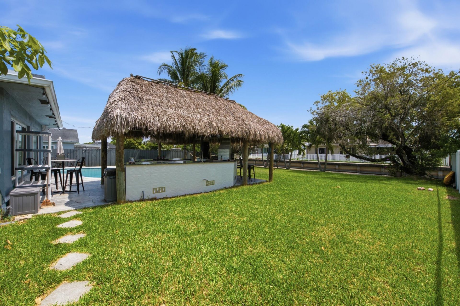 1000 W River Drive, Margate, FL 33063 Photo