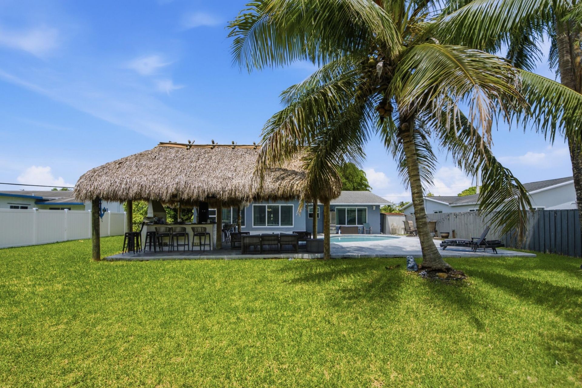 1000 W River Drive, Margate, FL 33063 Photo