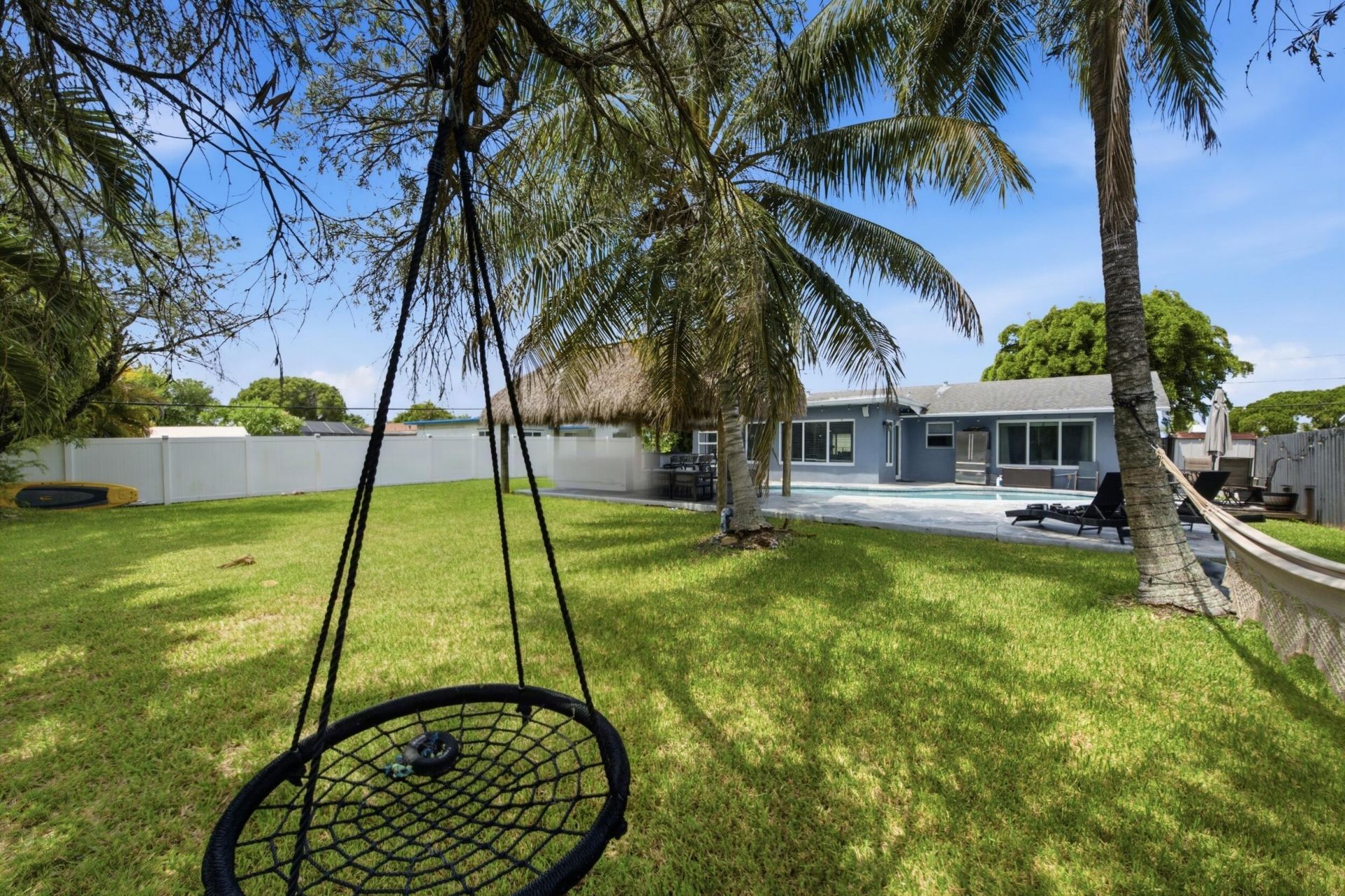 1000 W River Drive, Margate, FL 33063 Photo