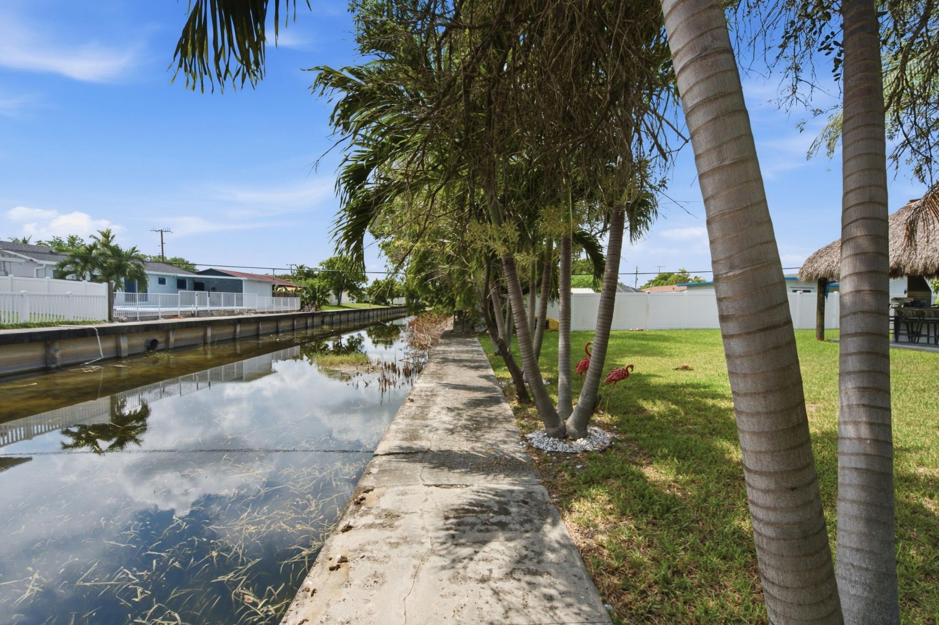 1000 W River Drive, Margate, FL 33063 Photo