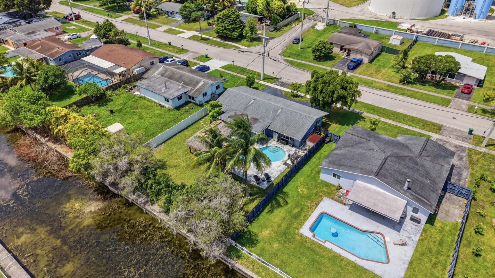1000 W River Drive, Margate, FL 33063 Photo