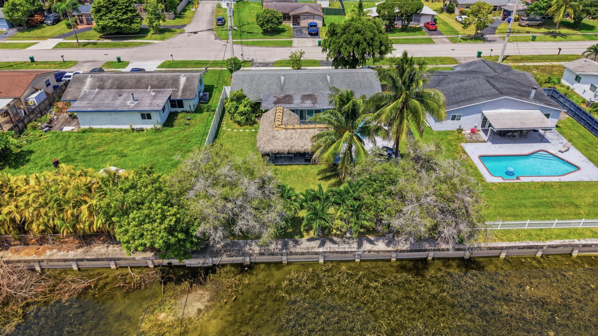 1000 W River Drive, Margate, FL 33063 Photo
