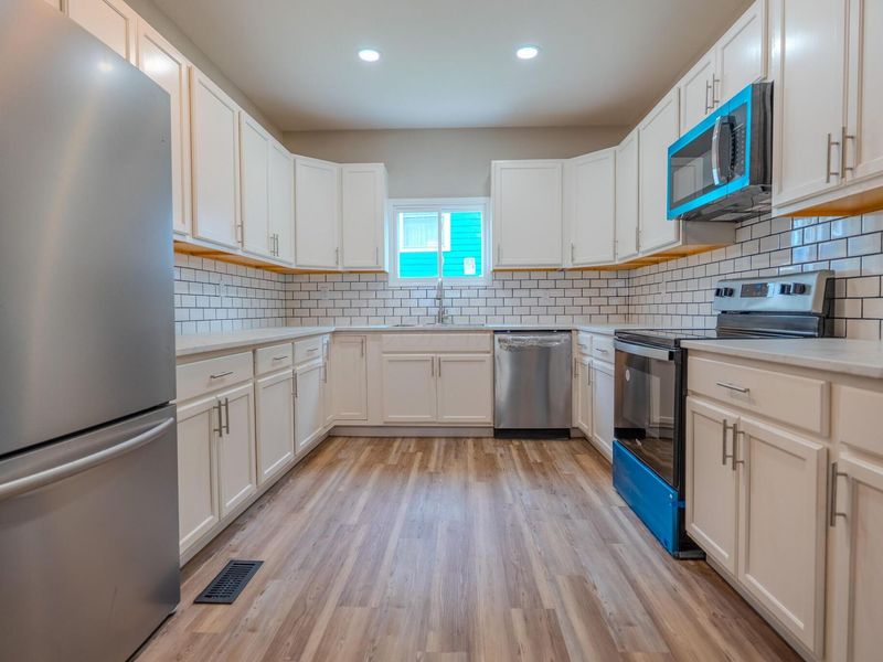 1216 Amherst Place, Dayton, OH 45406 Photo 5