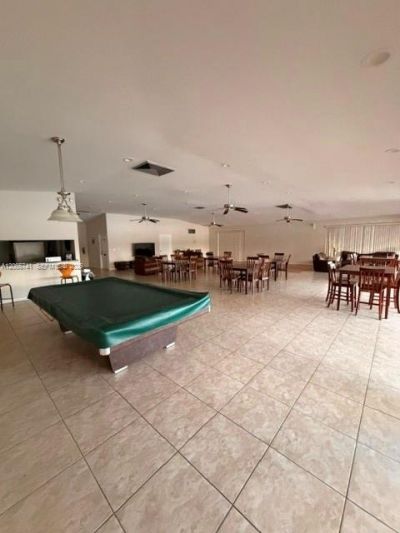780 NE 199th St , Unit 207E, Miami, FL 33179 Photo