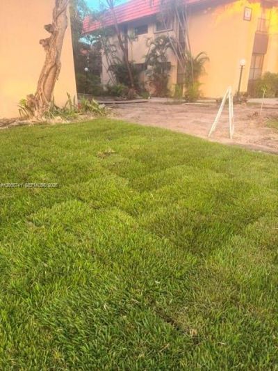 780 NE 199th St , Unit 207E, Miami, FL 33179 Photo