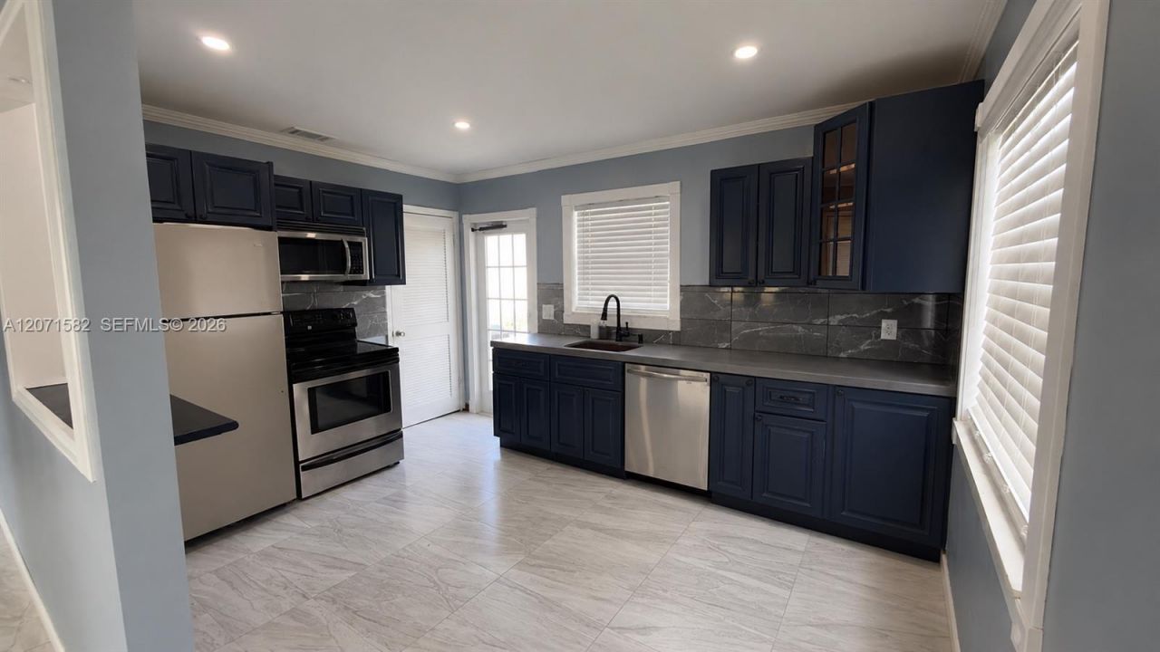 1310 W 24th St, Riviera Beach, FL 33404 Photo