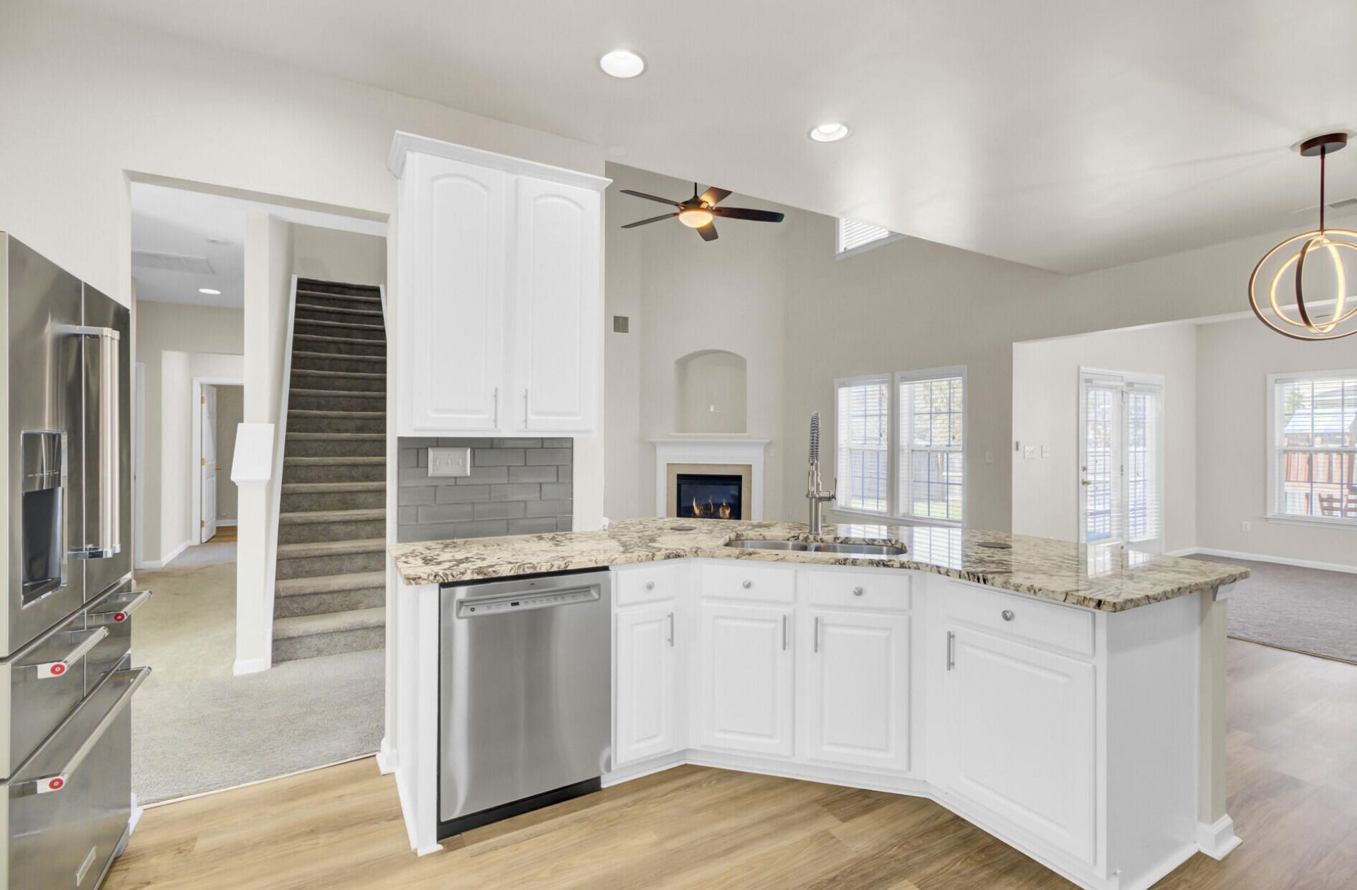 9620 Pebble Creek Photo 14