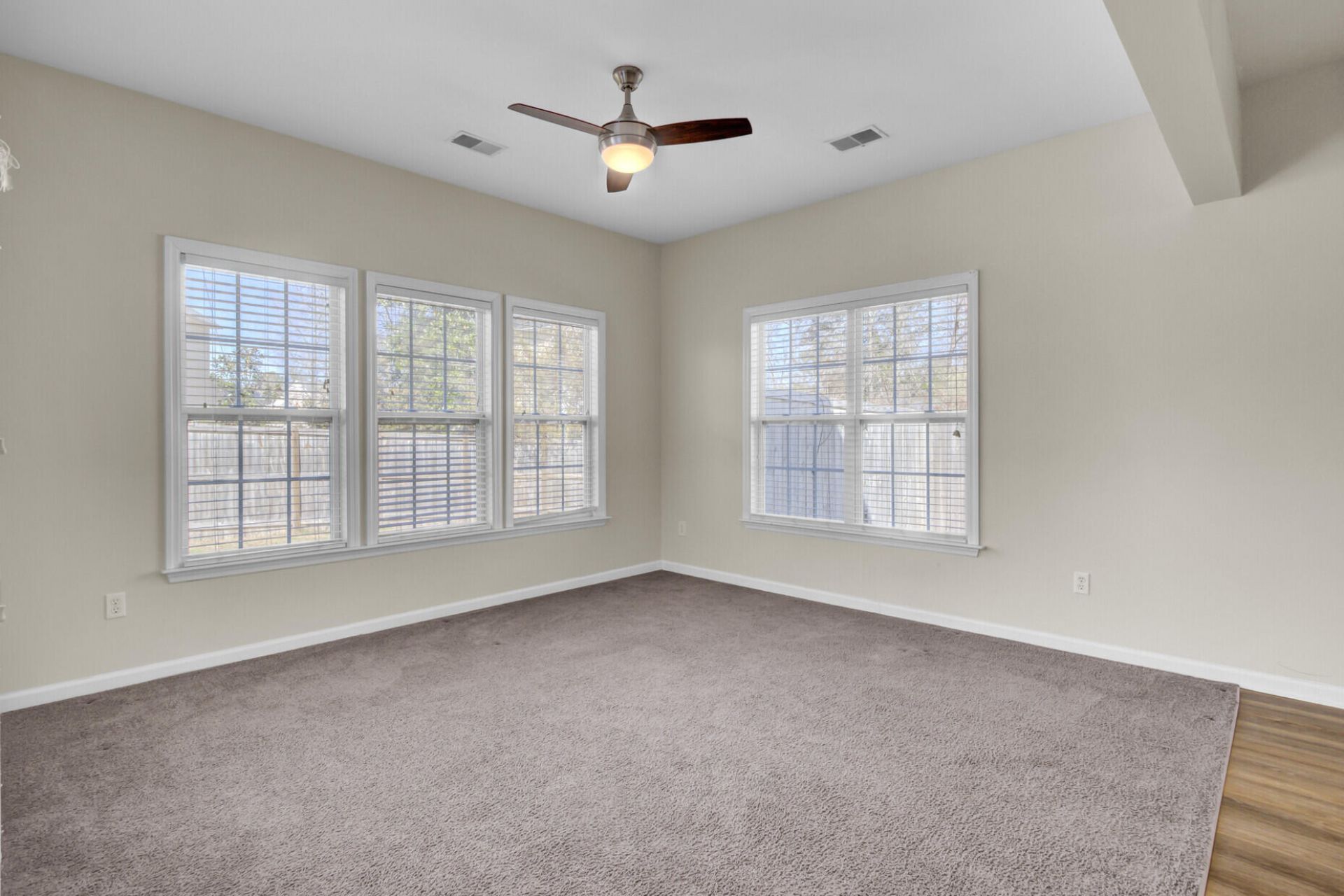 9620 Pebble Creek Photo 20
