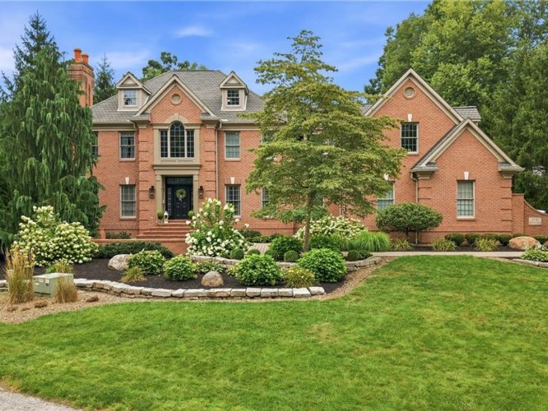 2731 Ravine Run, Cortland, OH 44410 Photo 1