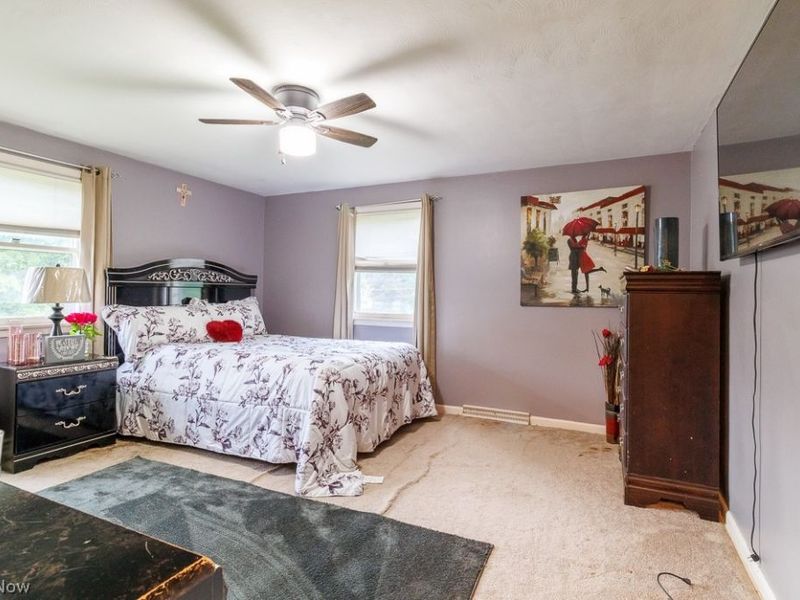 545 Oakridge Drive, Youngstown, OH 44512 Photo 17