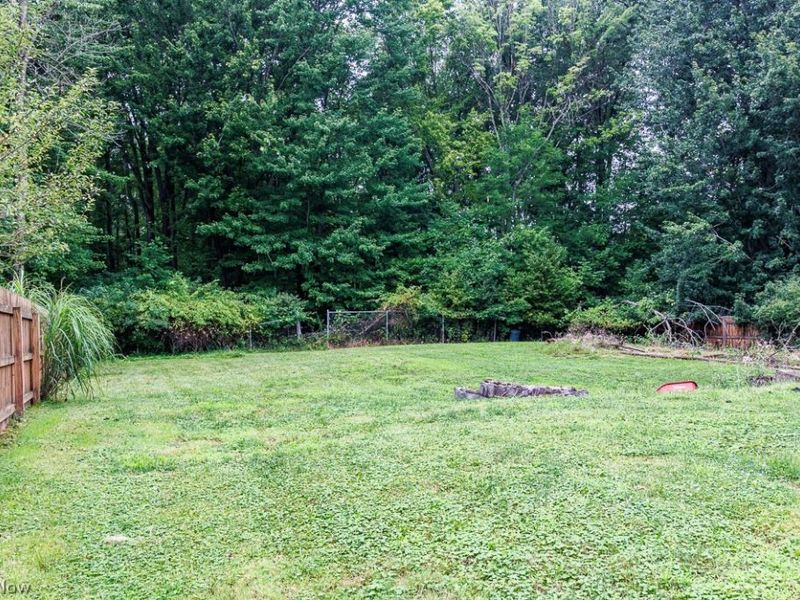 545 Oakridge Drive, Youngstown, OH 44512 Photo 24
