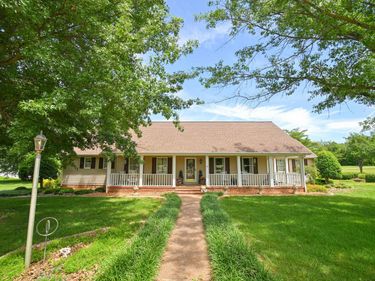 101 Willowcreek Road, Paducah, KY 42003