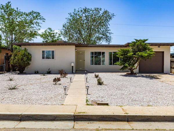 4808 Ponderosa Avenue NE, Albuquerque, NM 87110