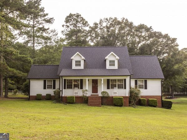 3260 N Sharon Church Road, Loganville, GA 30052