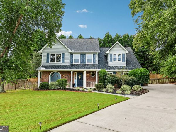 2362 Dover Lane, Snellville, GA 30078