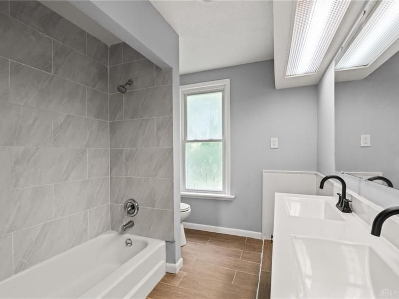 211 Odlin Avenue, Dayton, OH 45405 Photo 13
