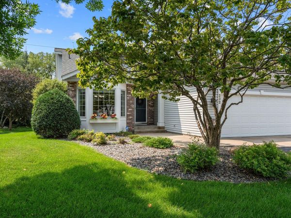 232 Wildflower Court, Vadnais Heights, MN 55127